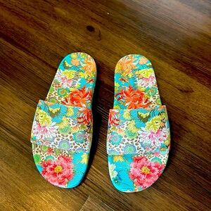 Johnny Was pool slides new without tags size 7